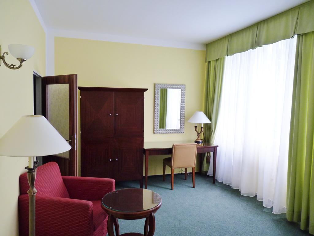 Hotel & Hostel Florian Praha Rom bilde