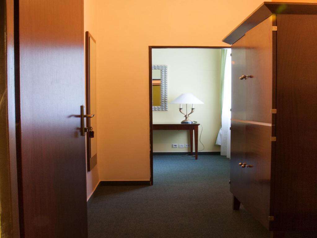 Hotel & Hostel Florian Praha Eksteriør bilde